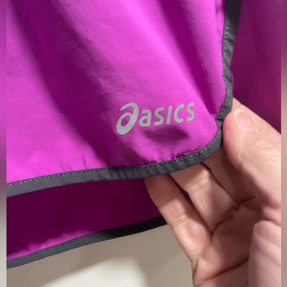 Asics Pink/Gray Running Shorts, Attached‎ Liner, size Medium